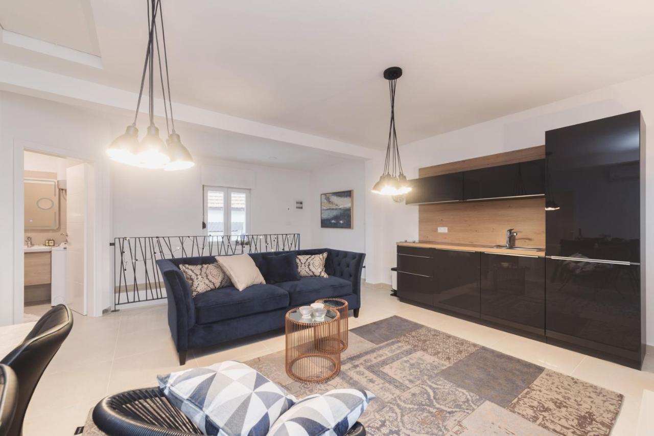Apartment Ema Zadar Bagian luar foto