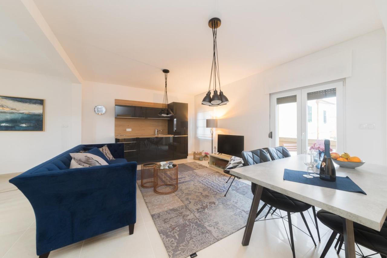 Apartment Ema Zadar Bagian luar foto