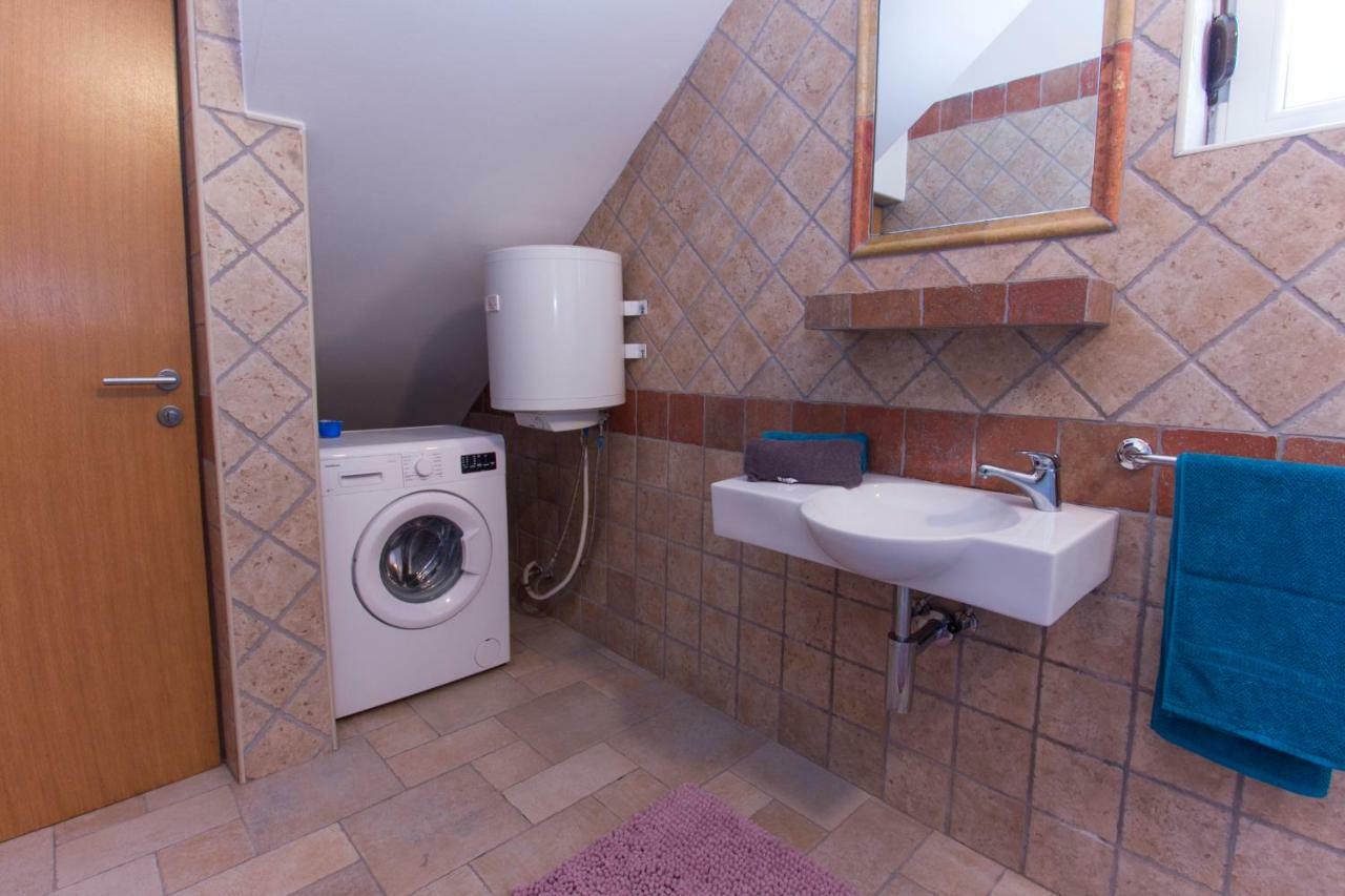 Apartment Ema Zadar Bagian luar foto