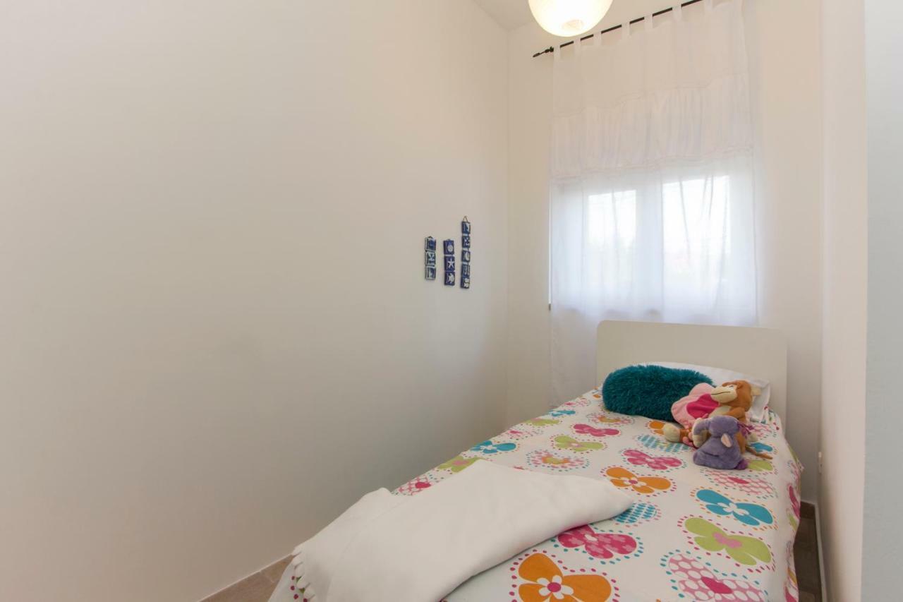 Apartment Ema Zadar Bagian luar foto