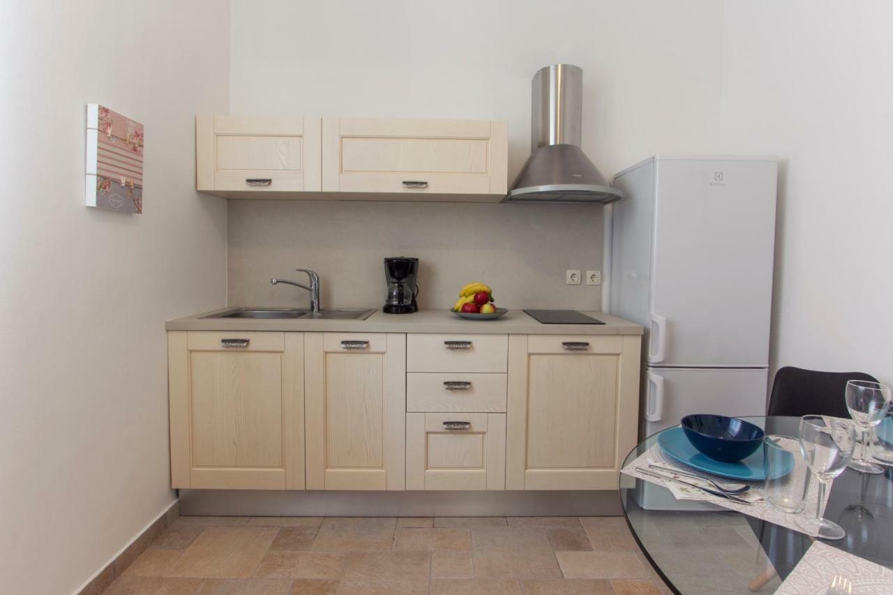 Apartment Ema Zadar Bagian luar foto